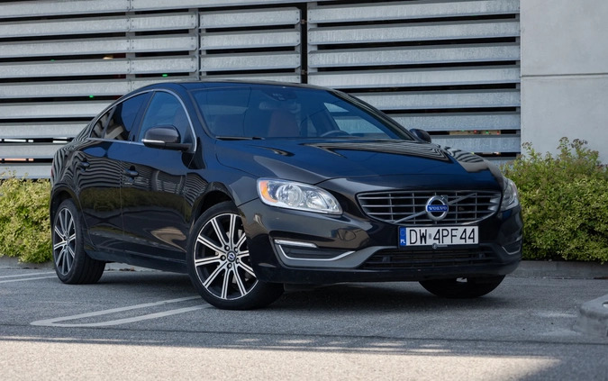 Volvo S60 cena 67500 przebieg: 102700, rok produkcji 2014 z Wrocław małe 436